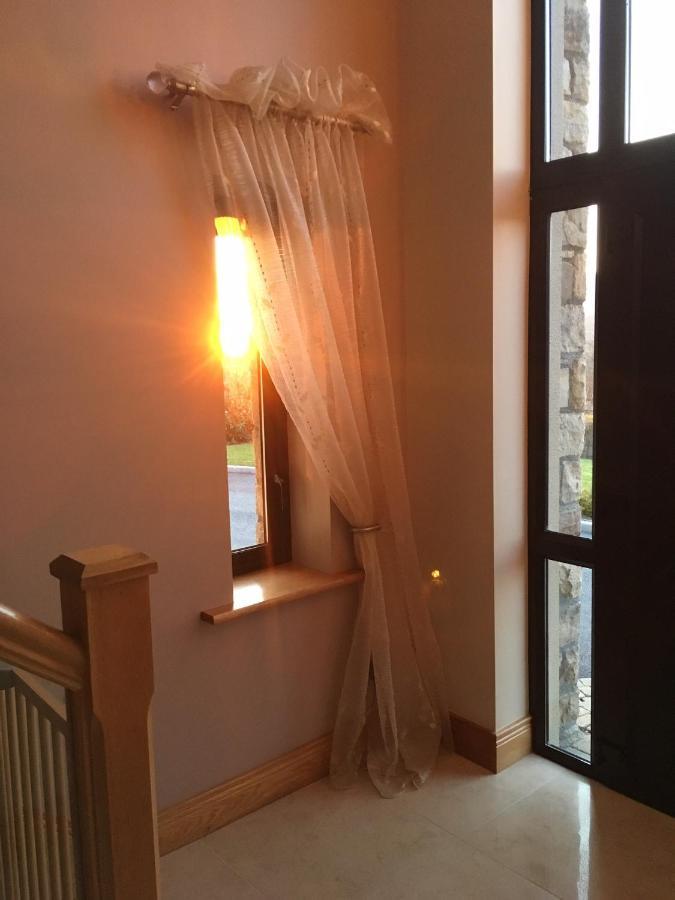 Railway View - Connemara Bed & Breakfast Recess Ngoại thất bức ảnh